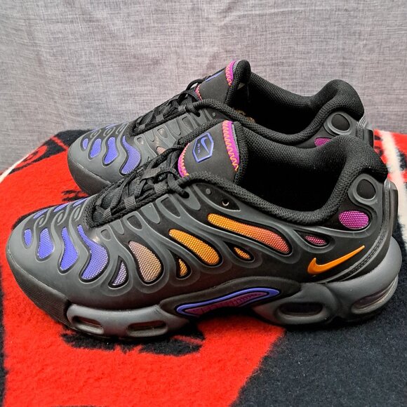 Nike Other - %Size 6.5 Youth Nike Air Max Tn Plus Drift Black Viotech Monarch  / A 29